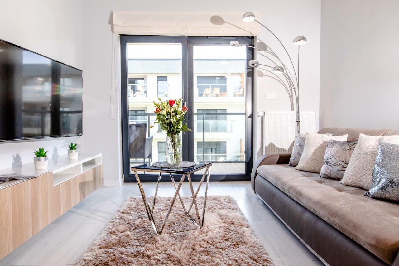 Apartament Diamentowy Gardenia Dziwnow Z Widokiem Na Morze Epapartamenty المظهر الخارجي الصورة